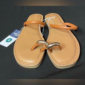 Women's Clara Toe Ring Sandals - Universal Thread Brown/Gold Size9 NWT No Box